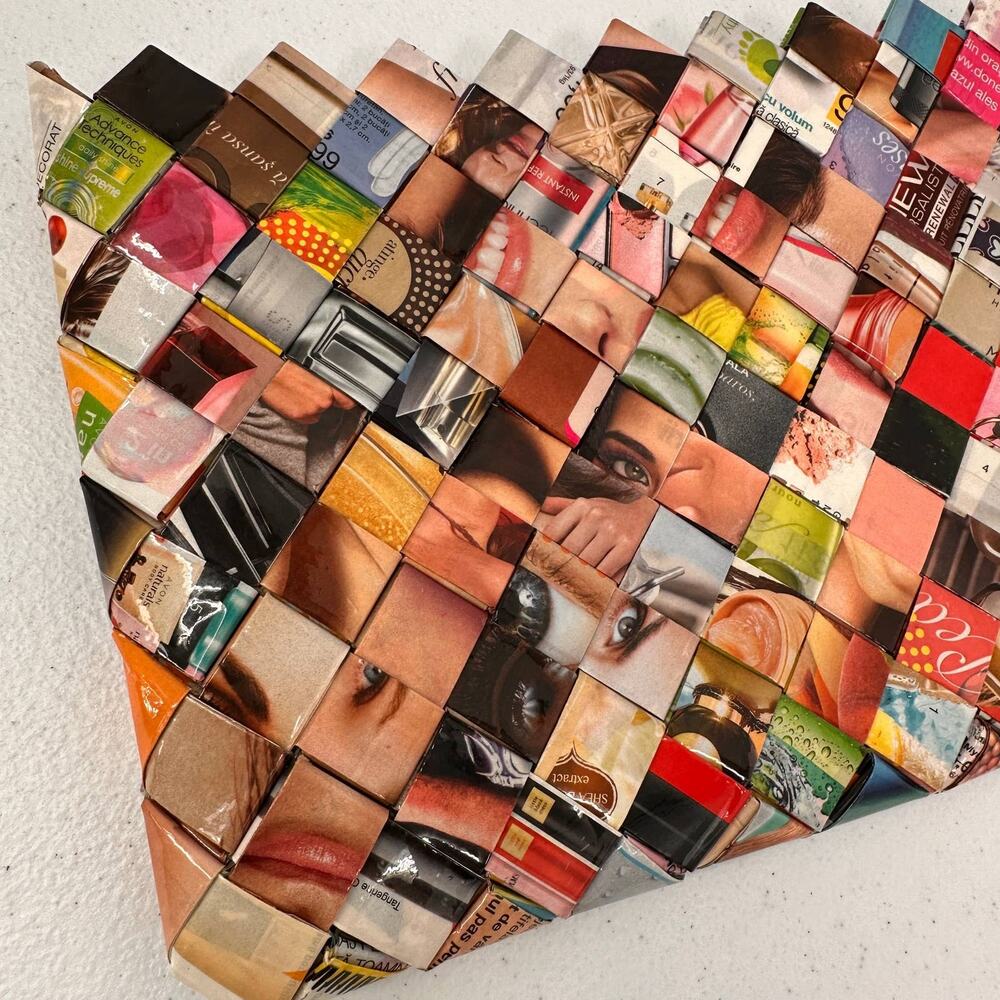 Really fun Weave Reworked Mini Bag - Picture 8 of 10